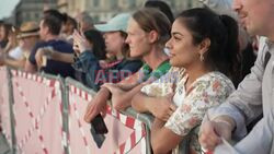 Games-2024: Flame-free Olympic ring attracts crowds night and day in Paris - AFP