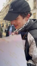 *EXCLUSIVE* French-American actor Timothee Chalamet gies casual as he signs a few autographs for his fans spotted out in Paris, France.