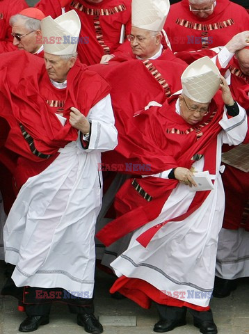 VATICAN-CARDINALS-TOMKO-SIN