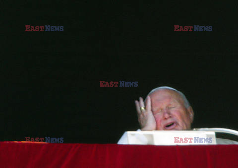 VATICAN-POPE-ANGELUS