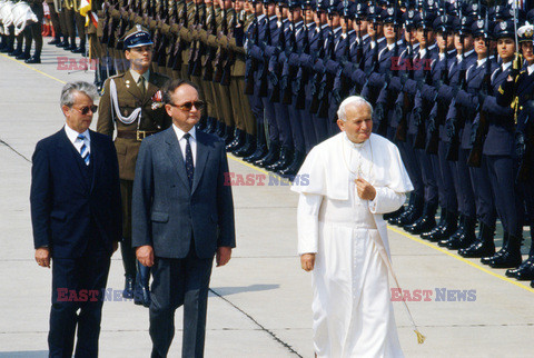 Trzecia pielgrzymka papieża Jana Pawła II do Polski 1987