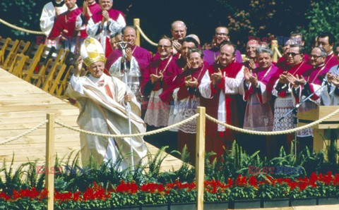 Trzecia pielgrzymka papieża Jana Pawła II do Polski 1987