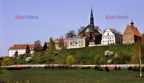 Zamki i pałace Polski KCh