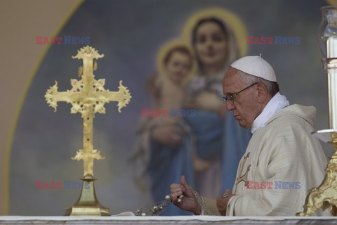 Papiez Franciszek w Armenii