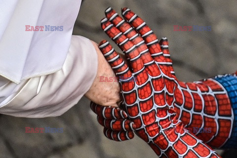 Papież Franciszek spotkał się ze Spider-Manem