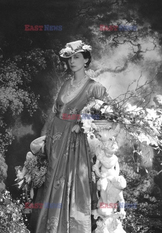 V&A Museum - Brytyjska rodzina królewska - fot. Cecil Beaton