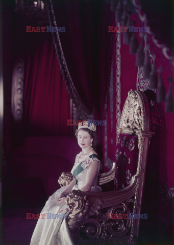 V&A Museum - Brytyjska rodzina królewska - fot. Cecil Beaton