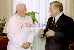 POLAND-POPE/WALESA