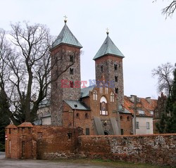 Miasta i miasteczka Polski KCh