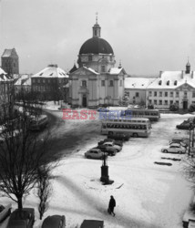 Warszawa wczoraj i dziś