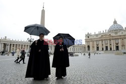 Benedict XVI announces his resignation