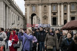 Benedict XVI announces his resignation