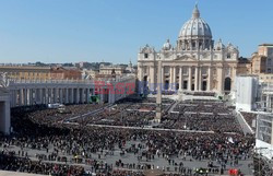 Pożegnanie Benedykta XVI na Placu Św. Piotra