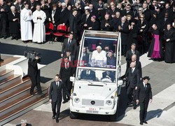 Pożegnanie Benedykta XVI na Placu Św. Piotra