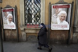 Pożegnanie Benedykta XVI na Placu Św. Piotra