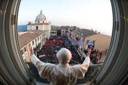 Pożegnanie Papieża Benedykta w Castel Gandolfo