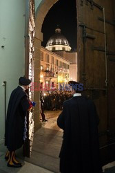 Pożegnanie Benedykta XVI na Placu Św. Piotra