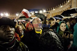 Drugi dzień konklawe w Watykanie