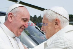 Two popes met for the first time in hundreds of years