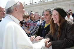 Papież Franciszek podczas audiencji na Placu św. Piotra