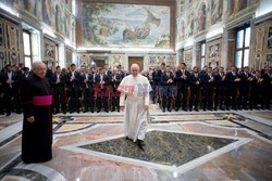 Papież Franciszek spotkał sie z piłkarzami