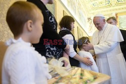 Papież Franciszek spotkał się z chorymi dziećmi