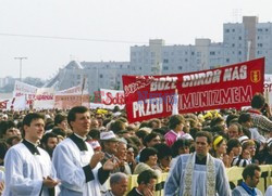 Trzecia pielgrzymka papieża Jana Pawła II do Polski 1987