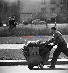 Życie codzienne w PRL do lat 70.