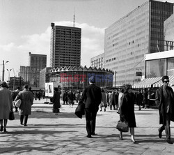 Budowa Rotundy i Ściany Wschodniej