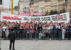 25. lat Wolności - plac Zamkowy