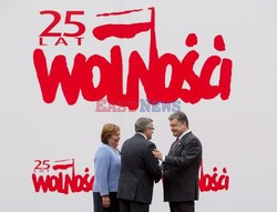 25. lat Wolności - plac Zamkowy