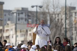 Papież Franciszek z wizytą w Pompejach i Neapolu