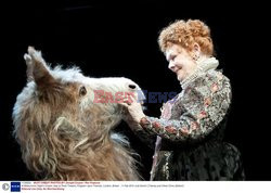 Judi Dench w sztuce A Midsummer Night's Dream