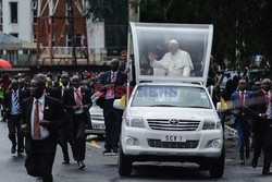 Papież Franciszek pielgrzymuje do Afryki