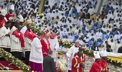 Papież Franciszek pielgrzymuje do Afryki