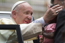 Papież Franciszek pielgrzymuje do Afryki