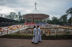 Papież Franciszek pielgrzymuje do Afryki