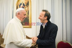 Roberto Benigni promuje książkę papieża Franciszka