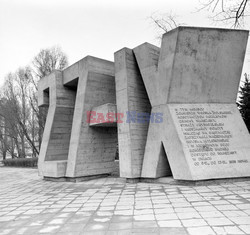 Warszawa wczoraj i dziś