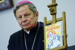 Prezentacja książki o Światowych Dniach Młodzieży "Zróbmy raban!" w Episkopacie