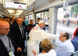 ŚDM 2016 - Papiez podróżuje tramwajem - Przekazanie kluczy do bram Krakowa