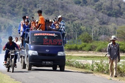 Dziecięcy dżokeje z Indonezji - Le Figaro