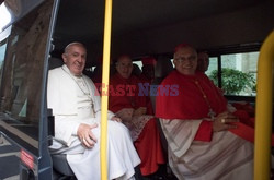 Papież Franciszek wraz z kardynałami spotkał się z Benedyktem 16