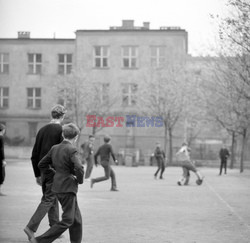 Życie codzienne w PRL do lat 70.