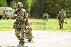 Żołnierze NATO na granicy polsko-litewskiej - Eyevine