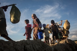 Życie w obozie dla uchodźców w Bangladeszu - REDUX