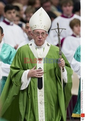 Papież Franciszek celebruje mszę w Światowym Dniu Biednych