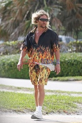 Na planie filmu The Beach Bum on Star Island