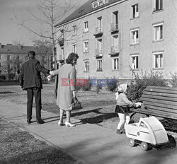 Życie codzienne w PRL do lat 70.