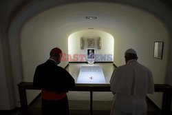 Papież Franciszek odprawił mszę w katakumbach